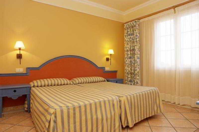 Grupotel Playa Club Son Xoriguer Quarto foto